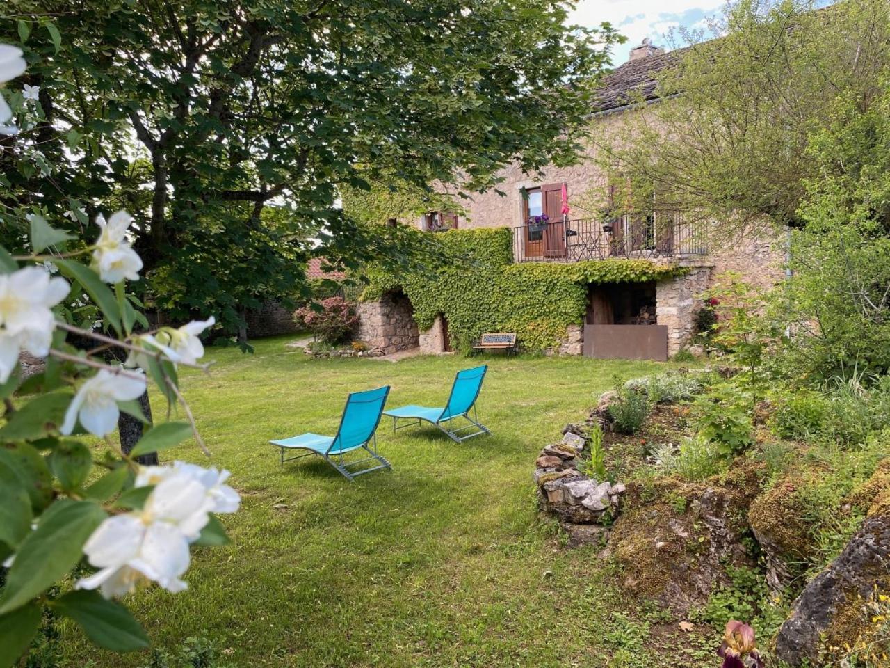 Auberge de Cadenas Veyreau Exterior foto